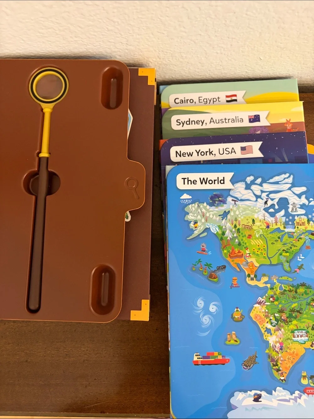 Osmo Detective Agency Kit and IPad Base